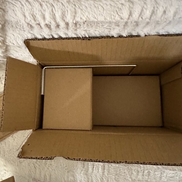 Norwex Porcelain Kitchen & Bathroom Sink Organizer - Picture 7 of 7